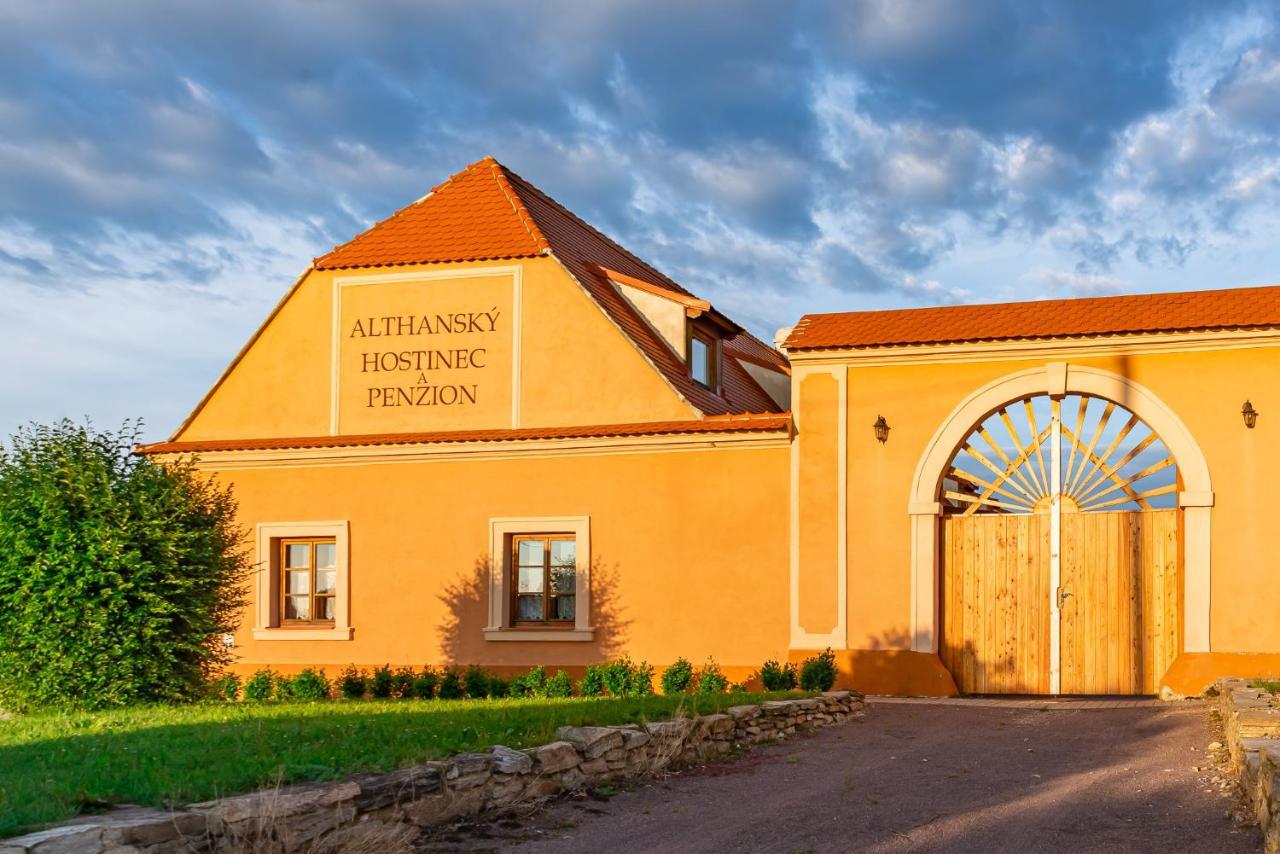 Althansky Hostinec ズノイモ エクステリア 写真